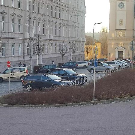 Apartmany Pod Divadlem Znojmo Bagian luar foto